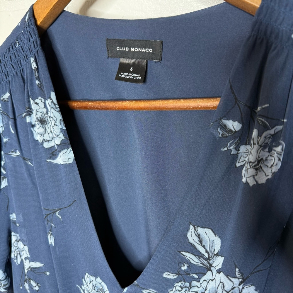 Club Monaco Silk V-Neck Puff Sleeve Dress Navy Floral sz 6 - Picture 5 of 8